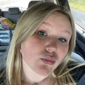 Meet your Posher, Ellie